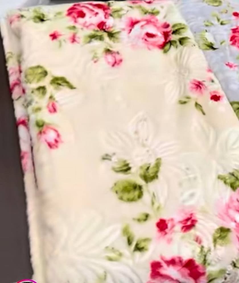 تصویر 2 از عرضه پتو تیسا گلدار در ابعاد مختلف